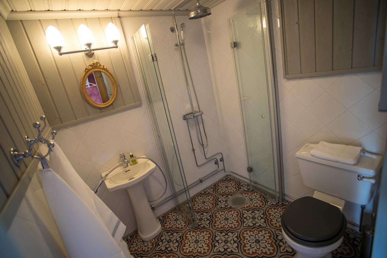 Boutique Hotel Langin Kauppahuone Рааге Номер фото