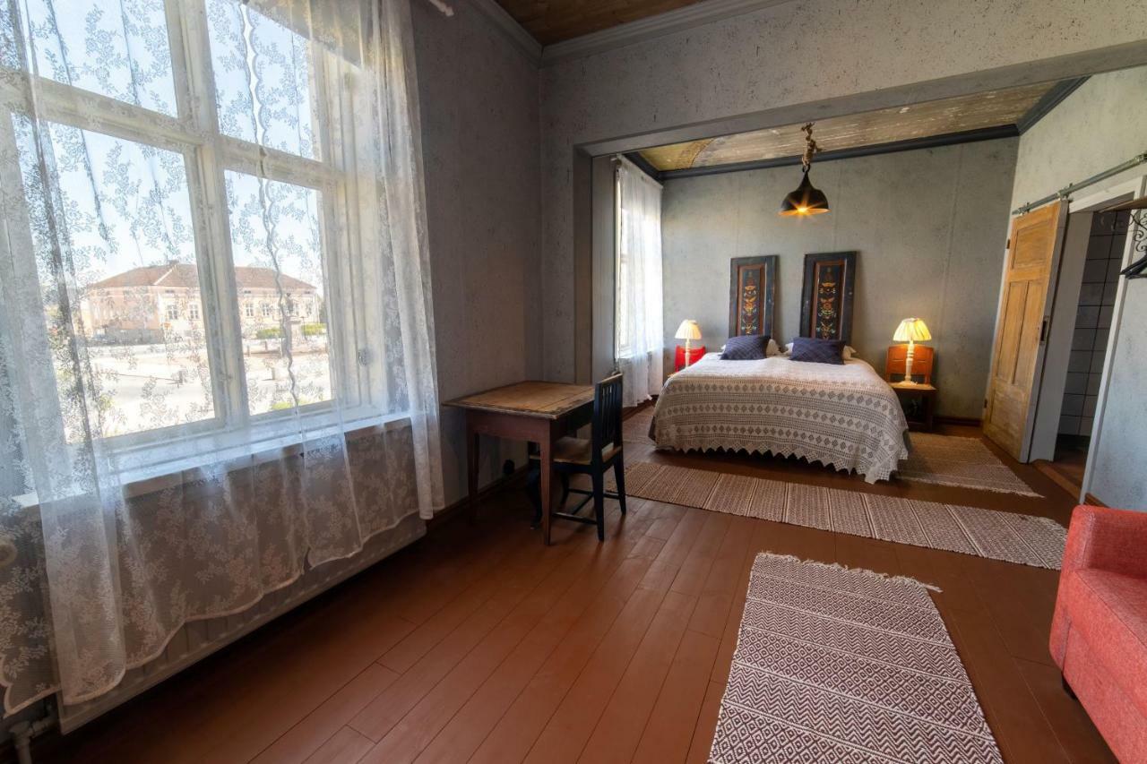 Boutique Hotel Langin Kauppahuone Рааге Екстер'єр фото
